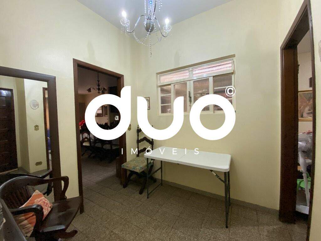 Casa à venda no Alto: 