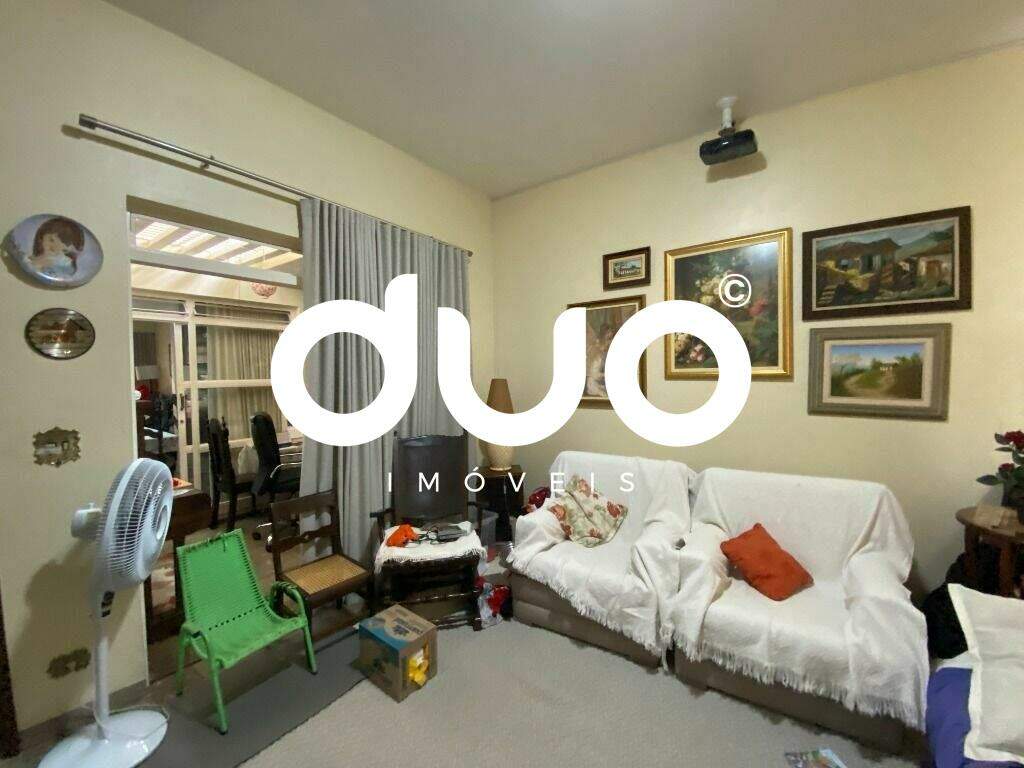 Casa à venda no Alto: 