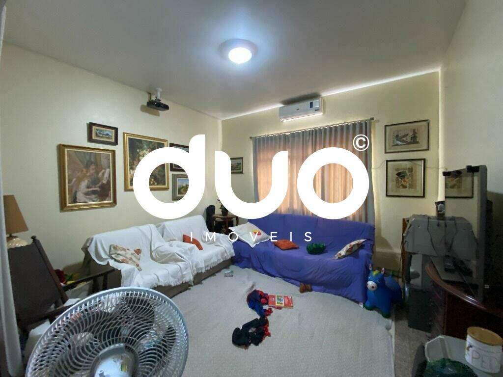 Casa à venda no Alto: 