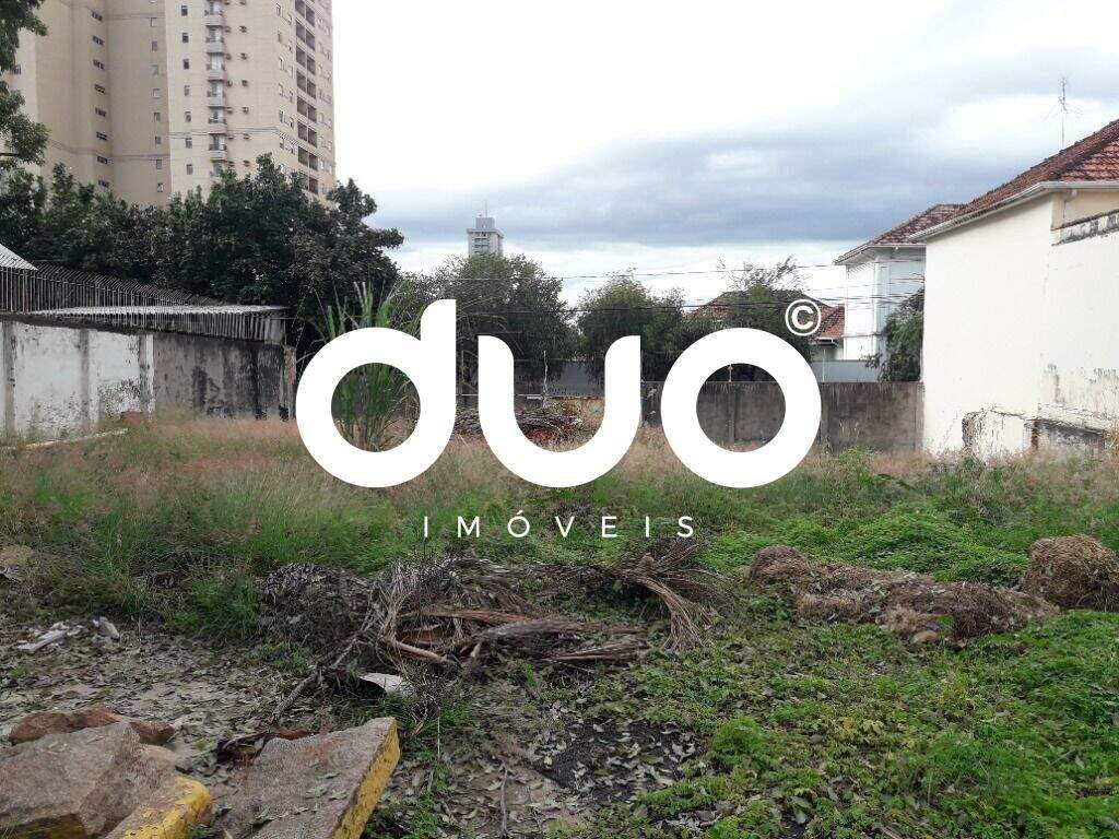 Terreno à venda no Centro: 