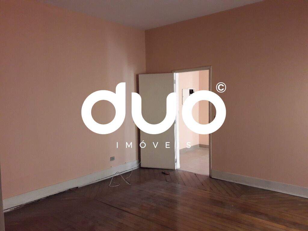 Casa à venda no Centro: 