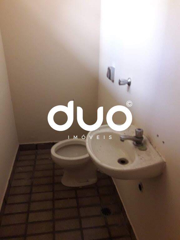 Casa à venda no Centro: 