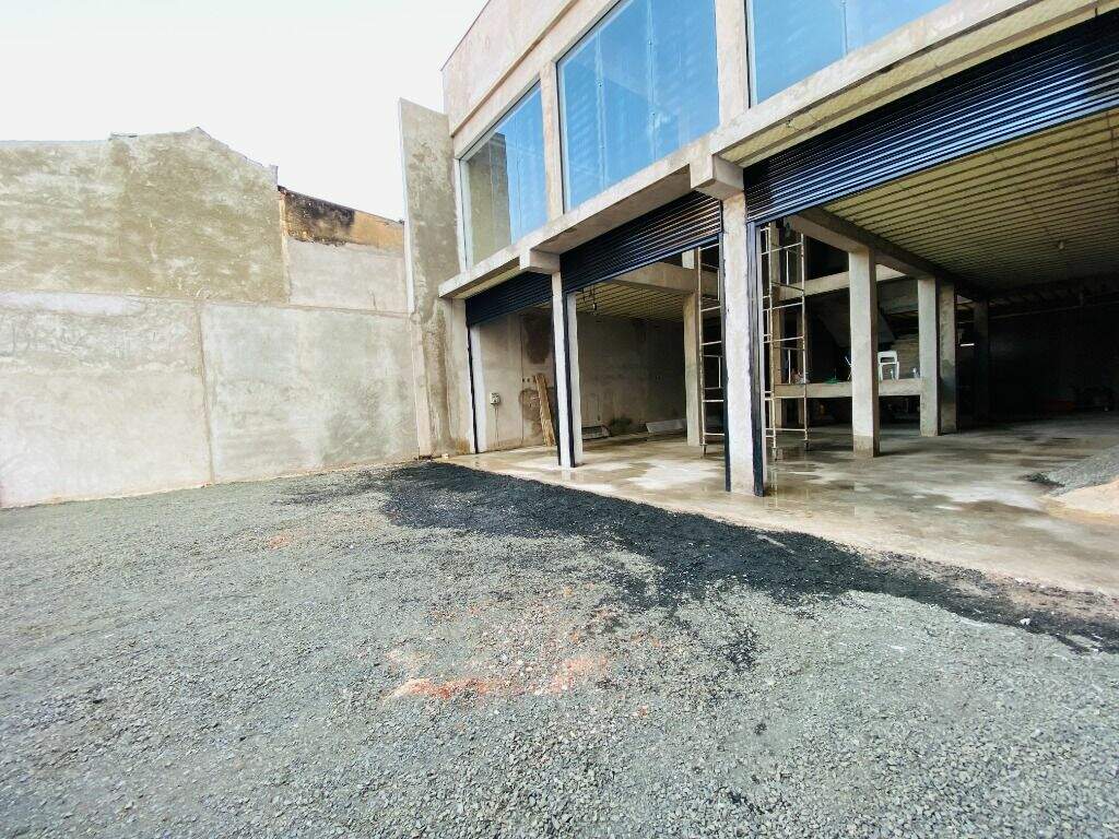 Barracão à venda no Centro: 