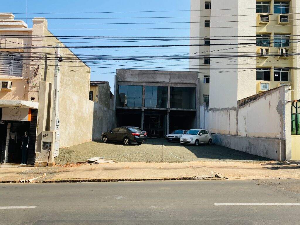 Barracão à venda no Centro: 