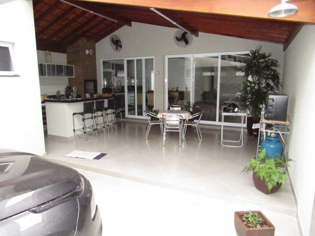 Casa à venda no Alto: 