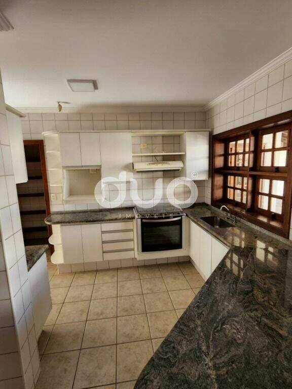 Casa, 3 quartos, 295 m² - Foto 9