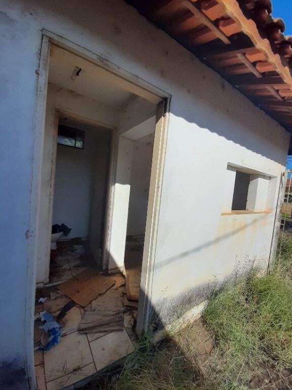 Barracão à venda no Vila Rezende: 