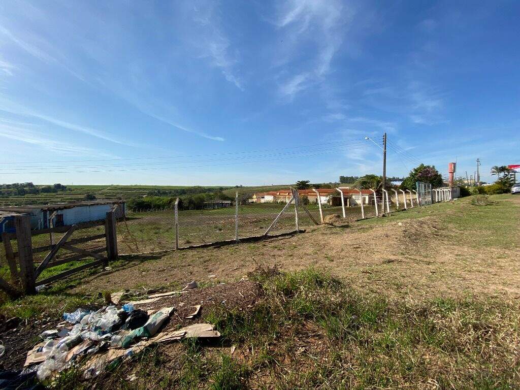 Área à venda no Caraça: 
