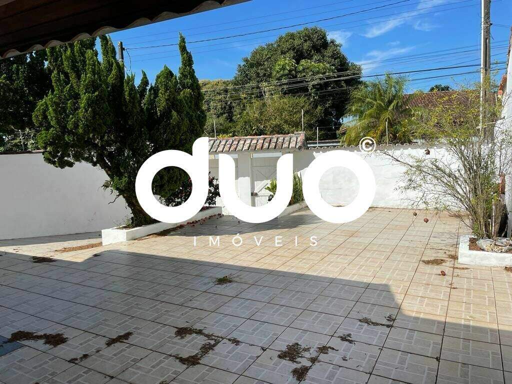 Casa à venda no Centro: 