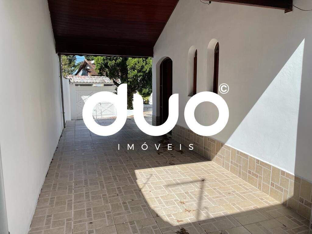 Casa à venda no Centro: 