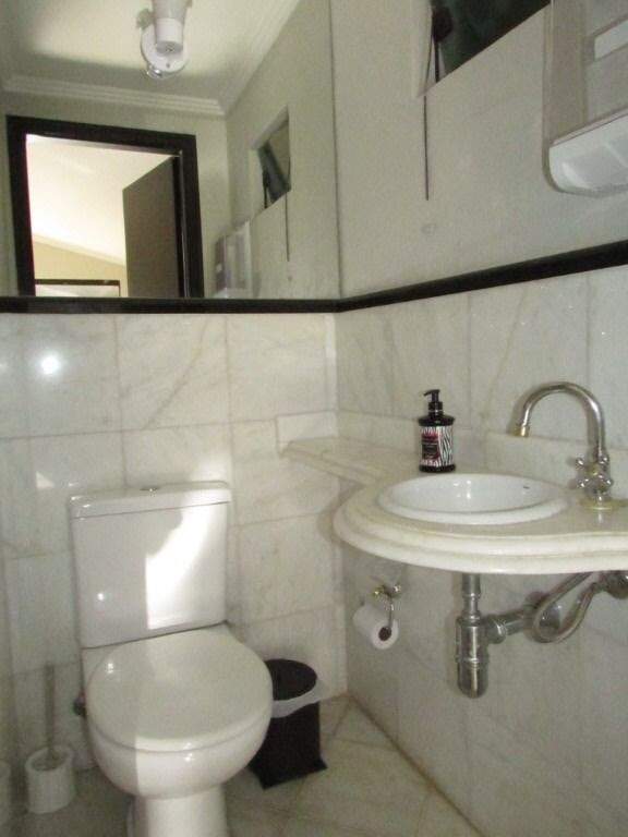Sala para aluguel no Alto: 