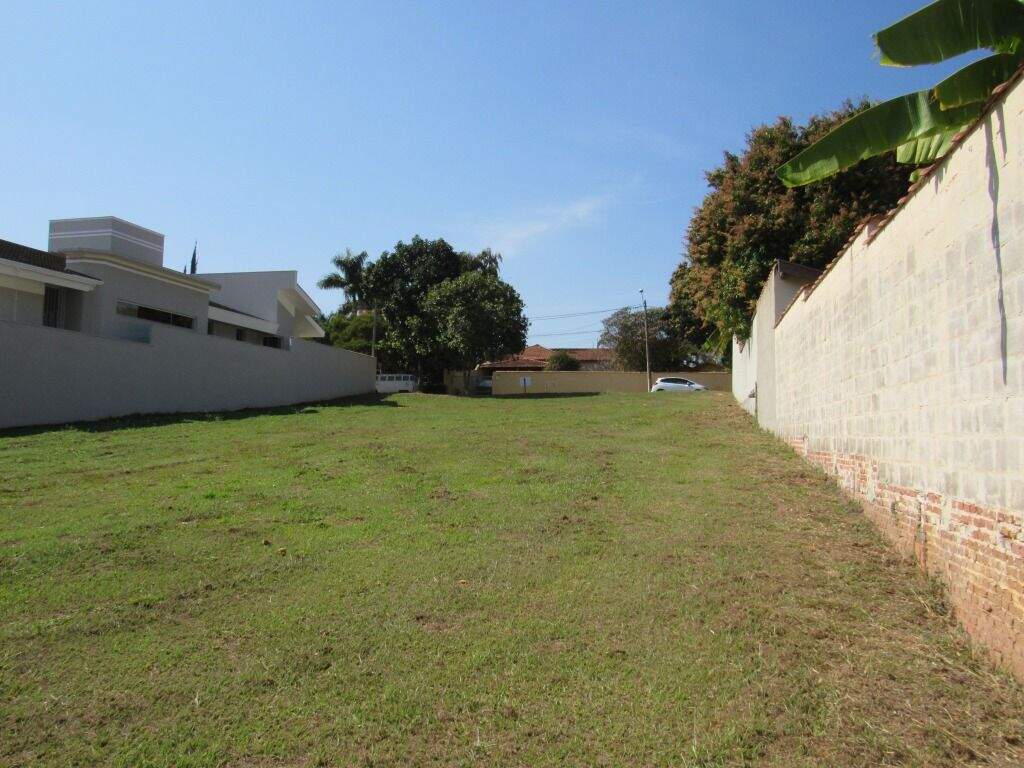 Terreno à venda no Colinas do Piracicaba (Ártemis): 