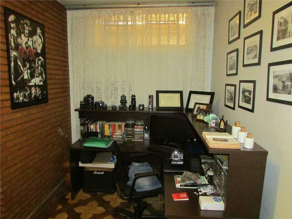 Casa à venda no Centro: 