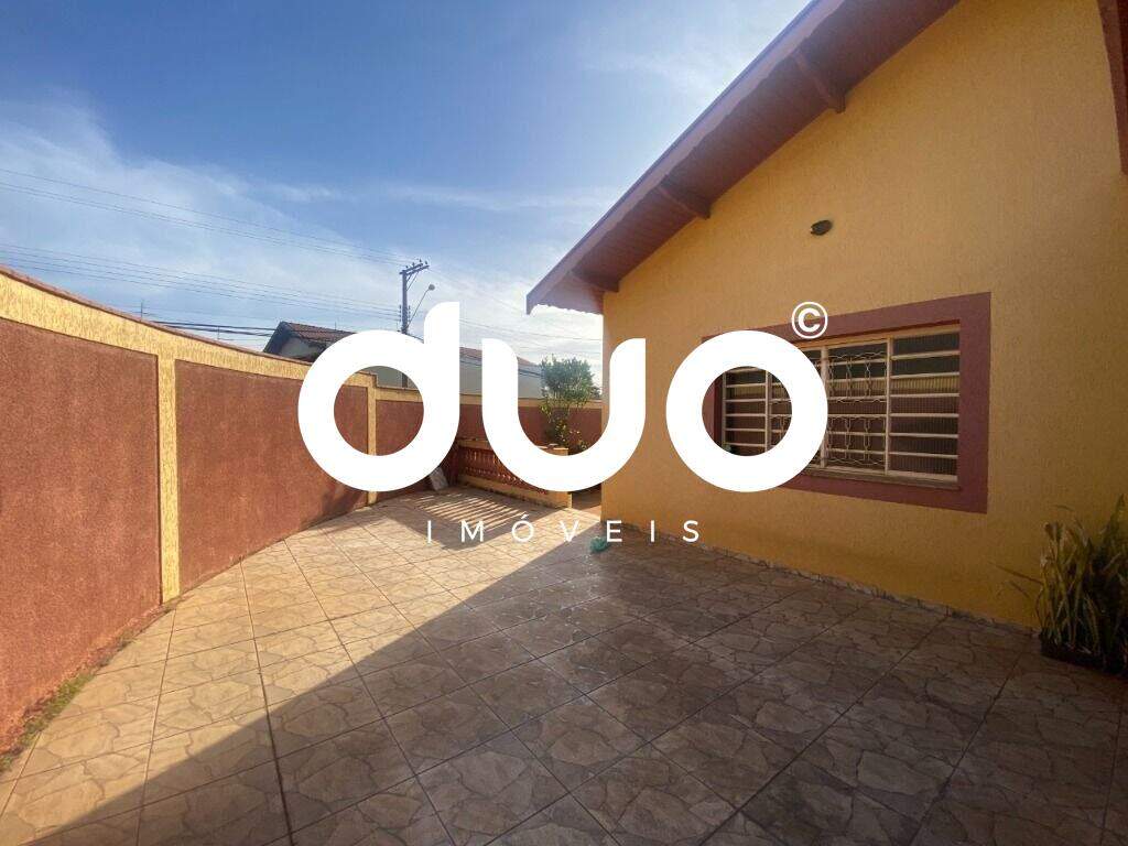 Casa à venda no parque primeiro de maio : 