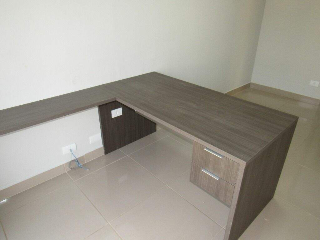 Sala para aluguel no Alto: 