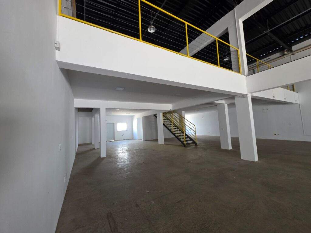 Salão para aluguel no Jardim Belvedere: 