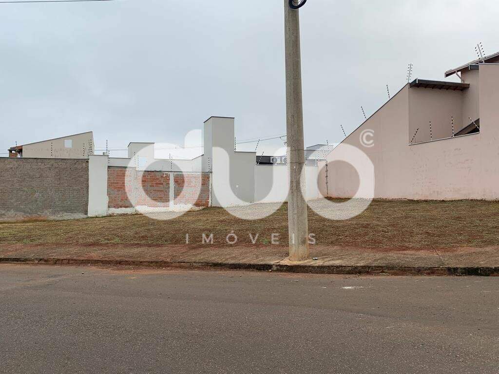 Terreno à venda no Altos do Taquaral: 