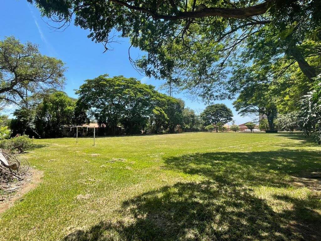 Área à venda no Dois Córregos: Área à venda, 12000 m² por R$ 7.500.000 - Dois Córregos - Piracicaba/SP