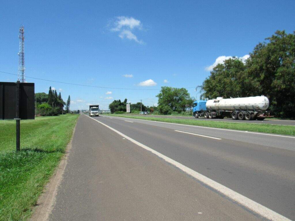 Área à venda no Bom Jesus: 