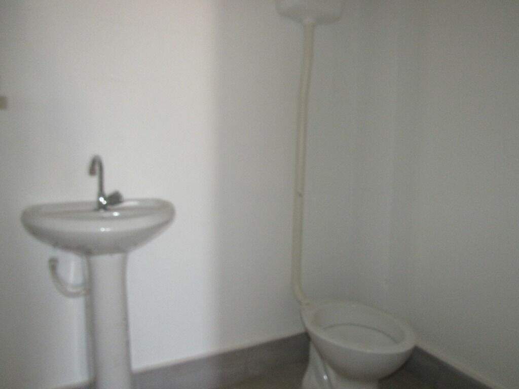 Salão para aluguel no Piracicamirim: 