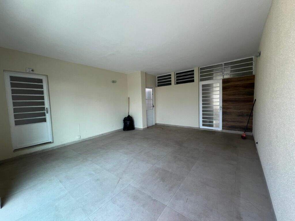 Casa para aluguel no Alto: 