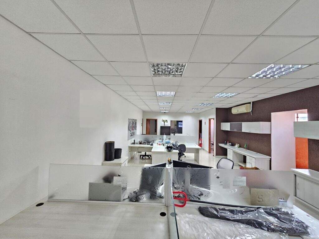 Salão para aluguel no Centro: 