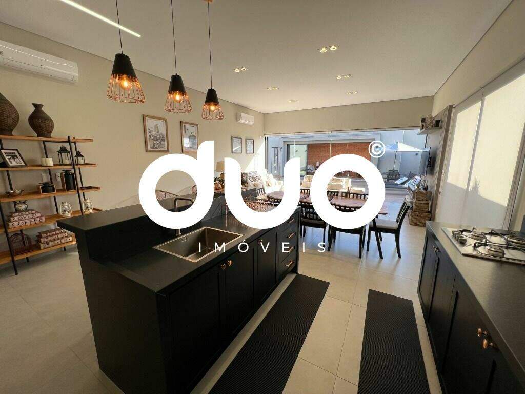 Casa à venda no Morato: 
