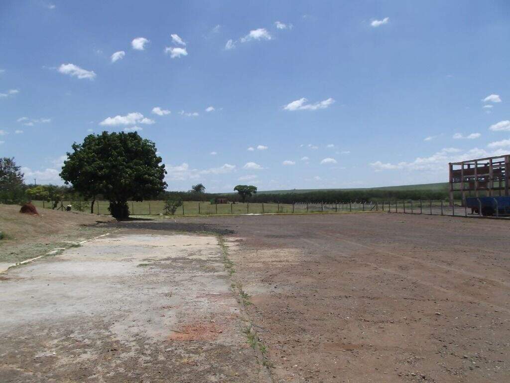 Sala para aluguel no Parque São Jorge: 