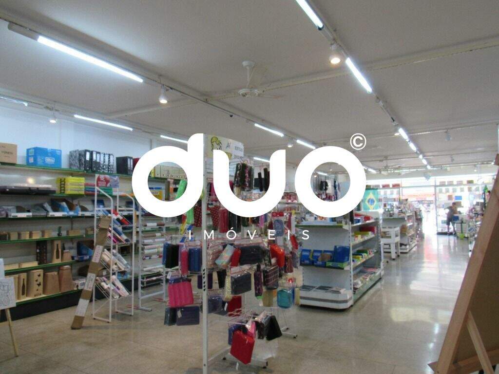Casa à venda no Centro: 