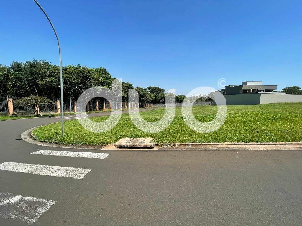 Terreno à venda no Parque Chapadão: Terreno à venda, 610 m² por R$ 500.000 - Moinho Vermelho - Piracicaba/SP