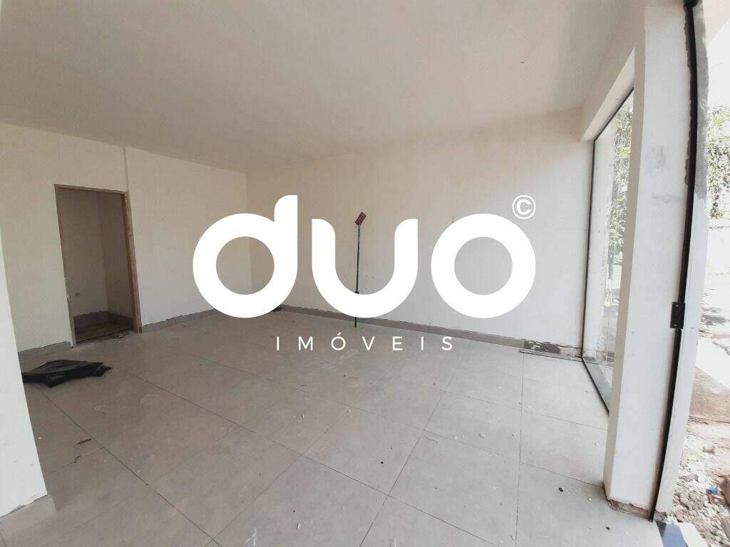 Sala à venda no Centro: 