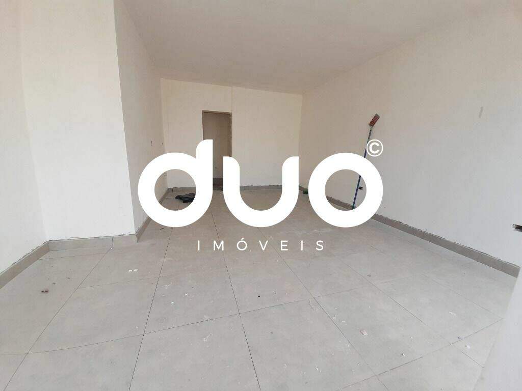 Sala à venda no Centro: 