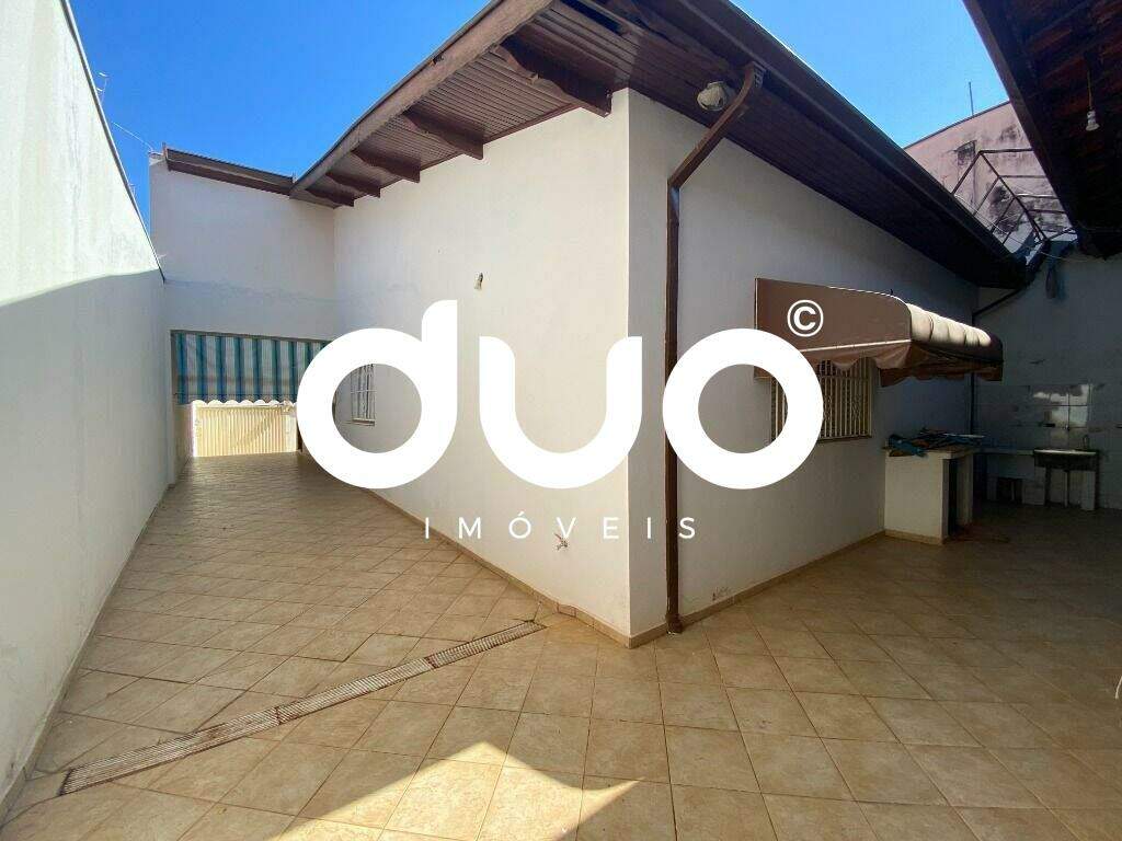 Casa à venda no Jardim Noiva da Colina: 