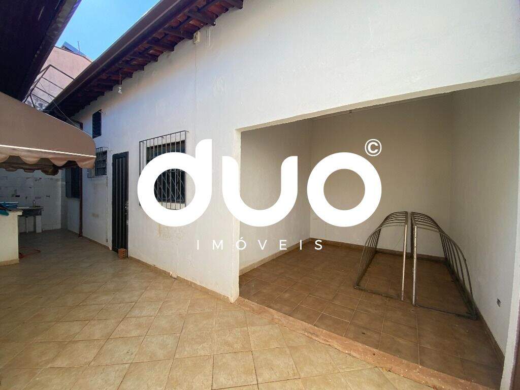 Casa à venda no Jardim Noiva da Colina: 