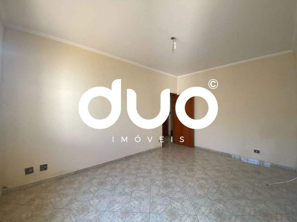 Casa à venda no Jardim Noiva da Colina: 