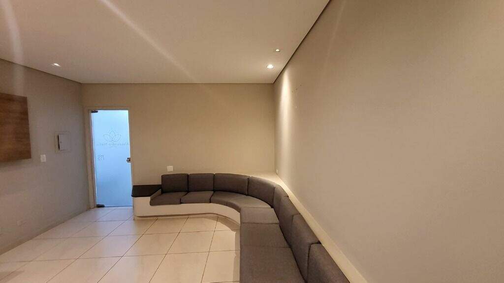 Sala à venda no Alto: 