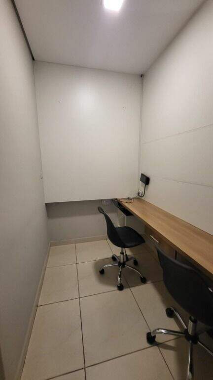 Sala à venda no Alto: 