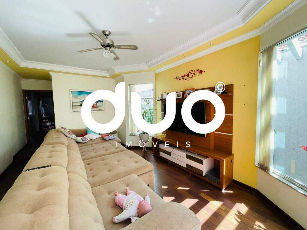 Casa à venda no Santa Terezinha: 