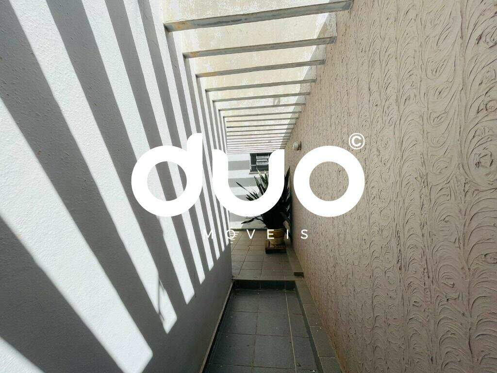Casa à venda no Santa Terezinha: 