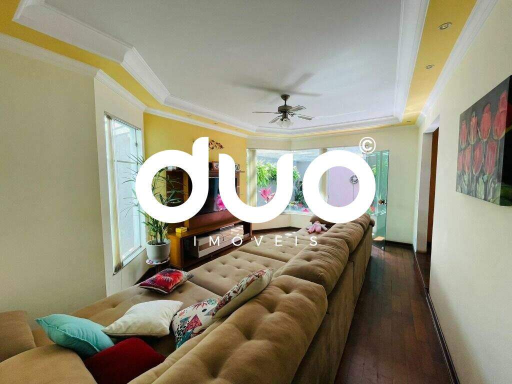 Casa à venda no Santa Terezinha: 