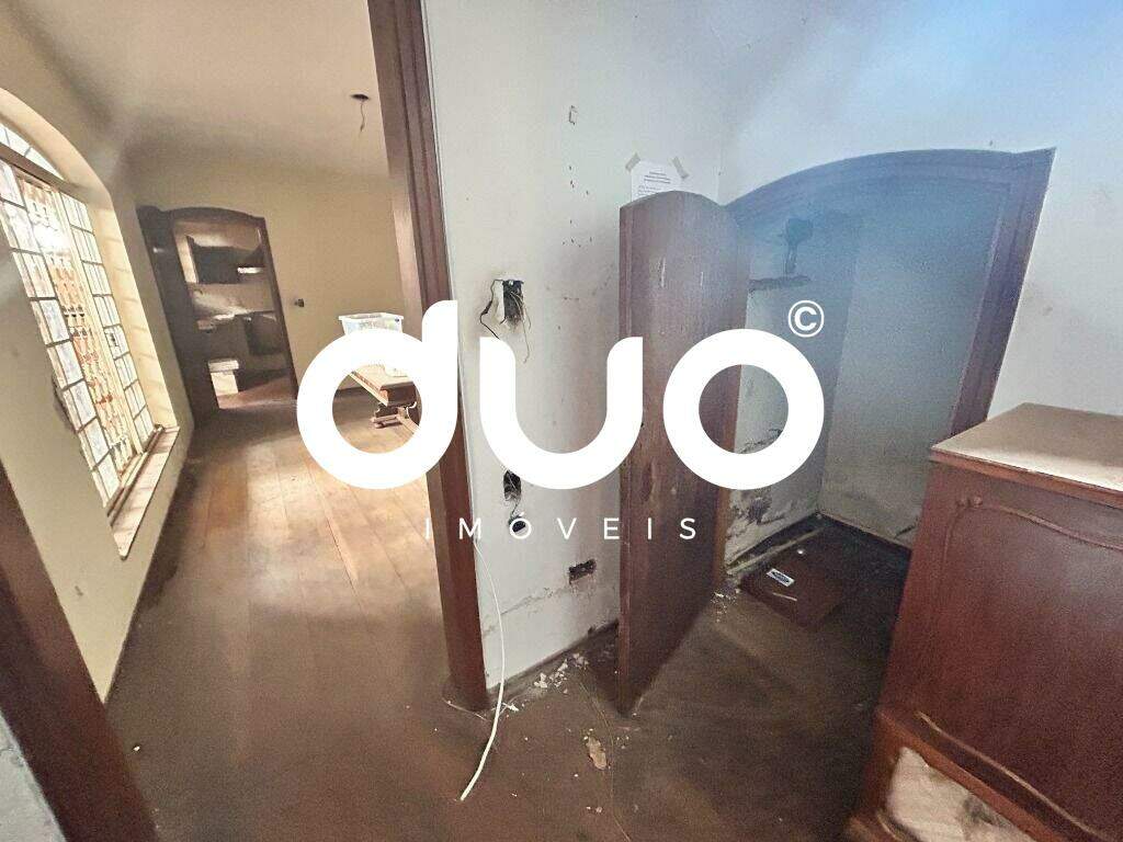 Casa à venda no Alto: 