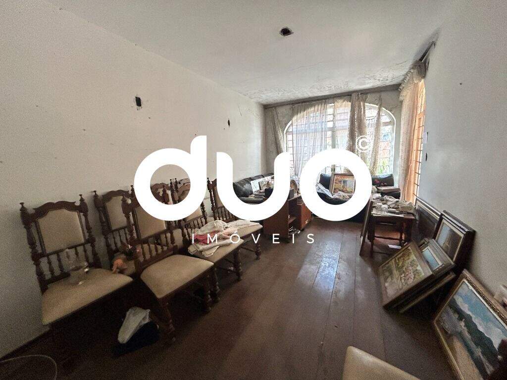 Casa à venda no Alto: 