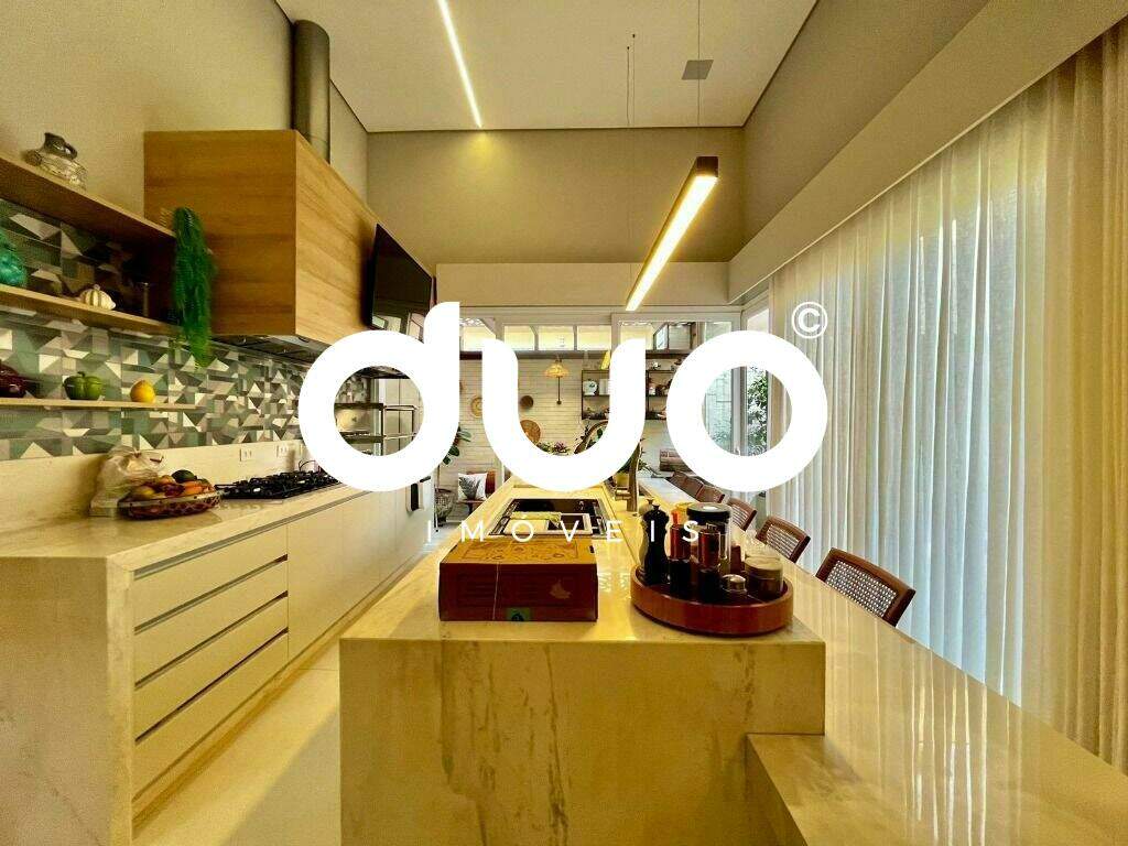 Casa à venda no Morumbi: Casa com 3 dormitórios à venda, 298 m² por R$ 2.700.000 - Morumbi - Piracicaba/SP