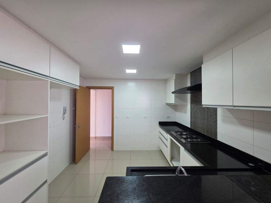Apartamento para aluguel no Alto: 