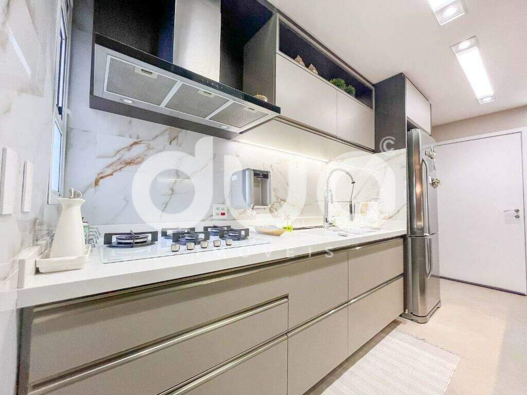 Apartamento à venda no Alto: 