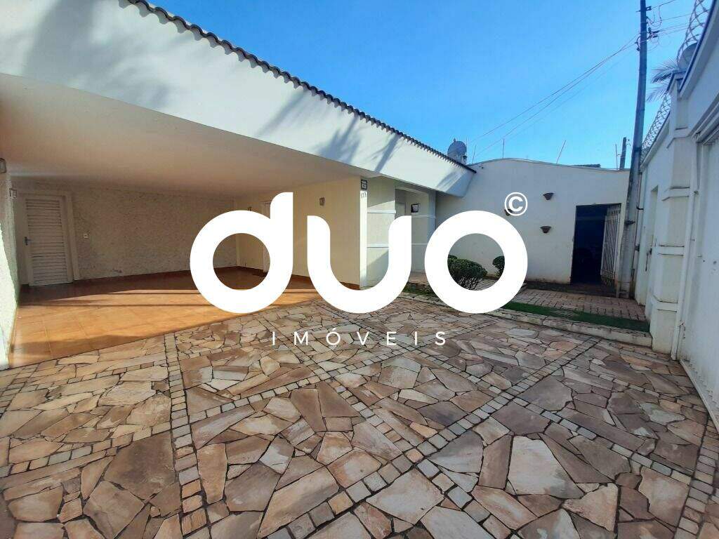 Casa à venda no Vila Independência: Casa com 3 dormitórios, 356 m² - venda por R$ 1.800.000 ou aluguel por R$ 6.530/mês - Vila Independência - Piracicaba/SP