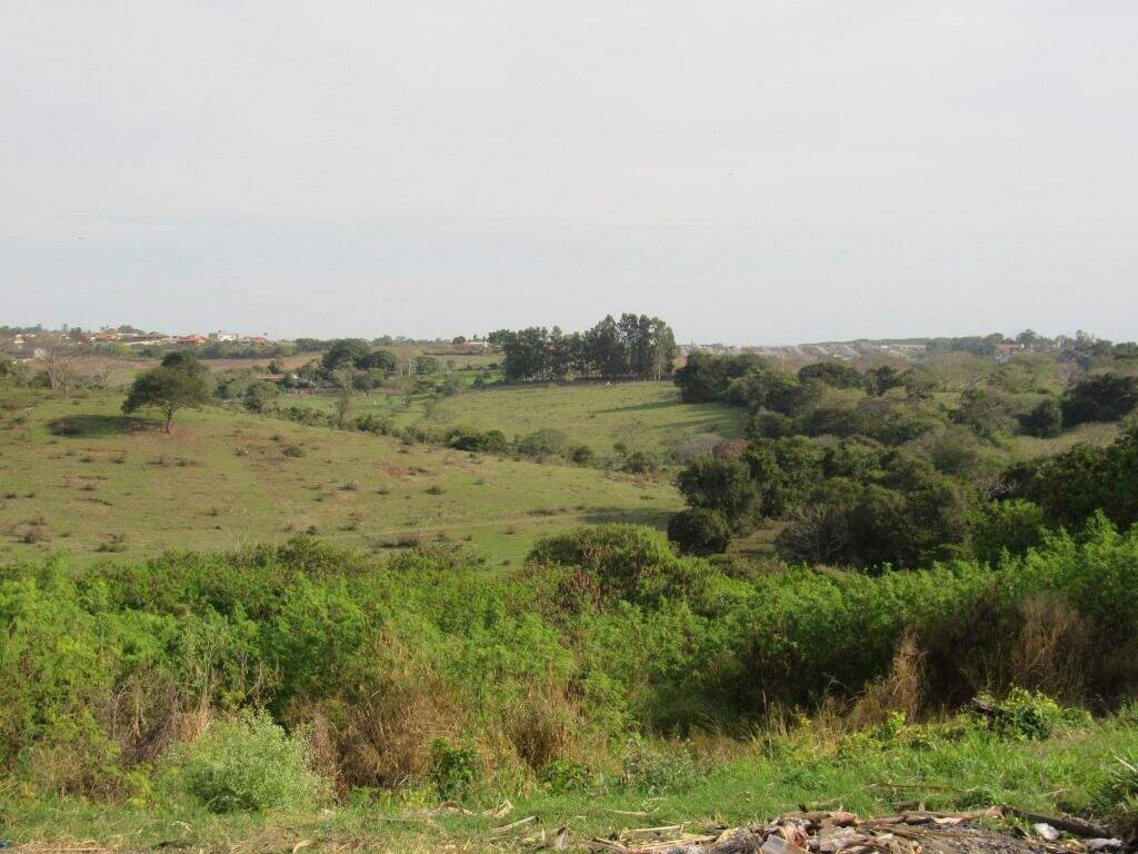 Área à venda no Jardim Itapuã: 