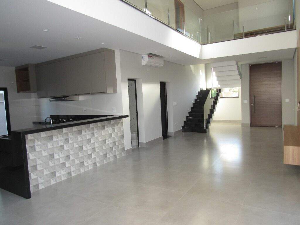 Casa para aluguel no Santa Rosa: 