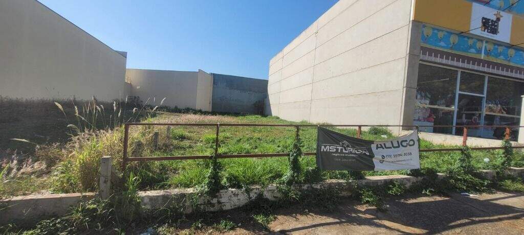 Terreno para aluguel no Dois Córregos: 
