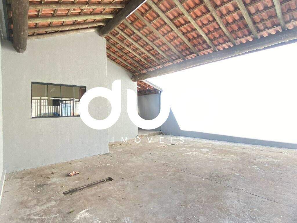 Casa à venda no Conjunto Residencial Mário Dedini: 